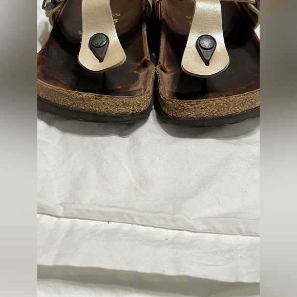 Birkenstock Gizeh Sandals - Picture 6 of 8